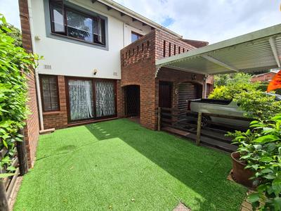 Townhouse For Rent in The Wolds, Pinetown