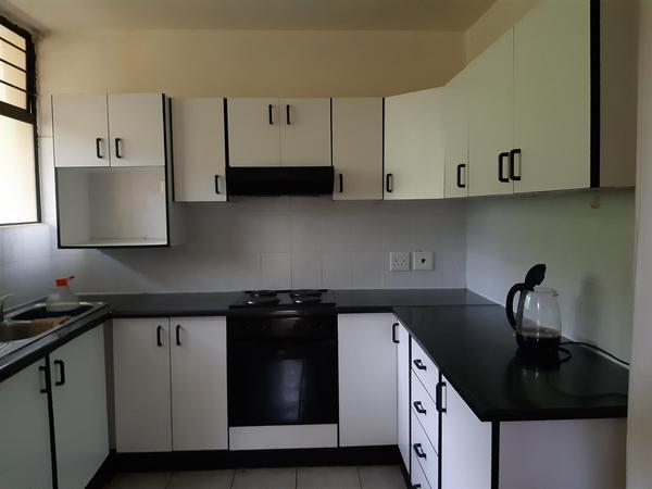 Apartment / Flat For Sale in Paradise Valley, Pinetown